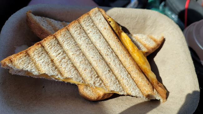 Dutchlicious Catering Services