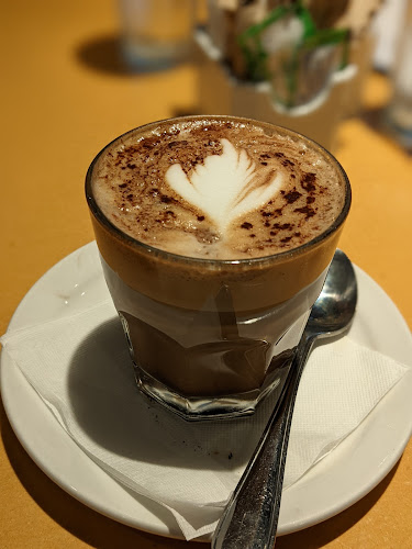 340 Provencher Blvd, Winnipeg, MB R2H 0G7