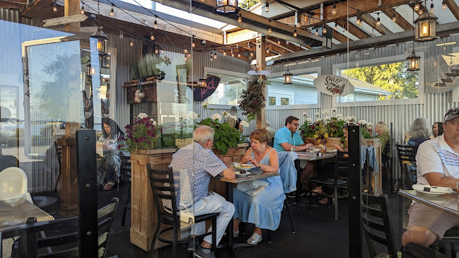 Washington Avenue Grill - White Rock