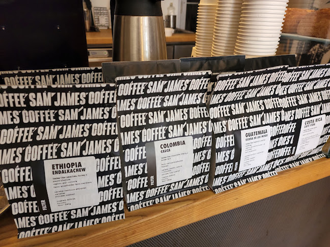 Opinii despre Sam James Coffee Bar OZ în Toronto - Hospitality and gastronomy