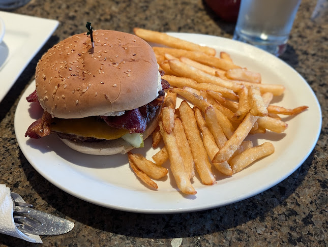 Roseland Restaurant - Hospitality and gastronomy