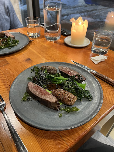 40 King St S, Waterloo, ON N2J 2W8