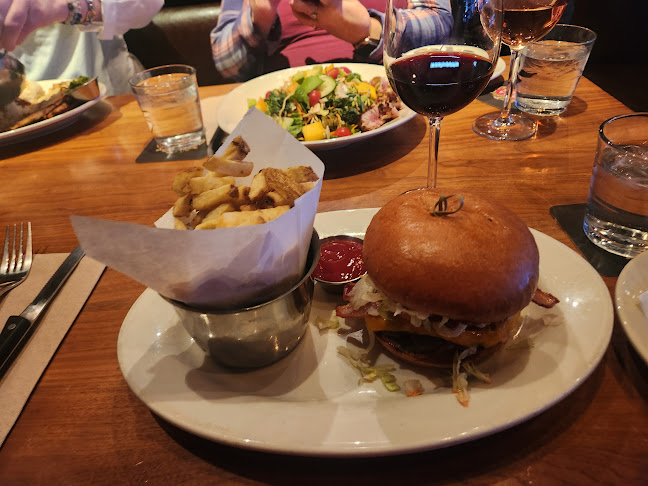 Comentarii opinii despre Browns Socialhouse Brandon