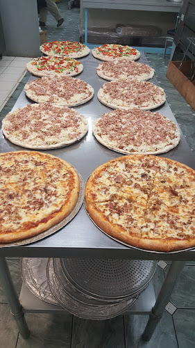 MANO CITY PIZZA - Ottawa