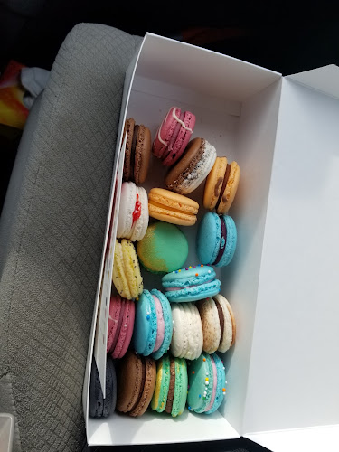 Opinii despre Ollia Macarons & Tea în Calgary - Hospitality and gastronomy