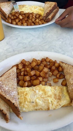 Bobby Sox 50's Diner - Maple Ridge