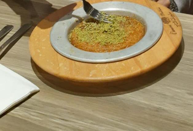 Comentarii opinii despre Crown Pastries