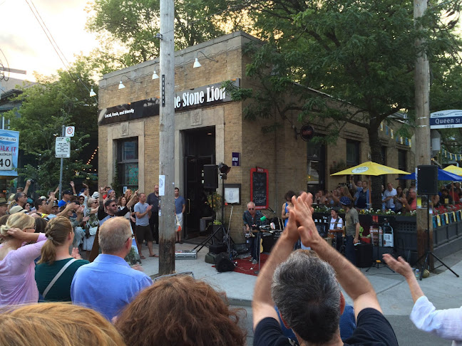 1958 Queen St E, Toronto, ON M4L 1H7