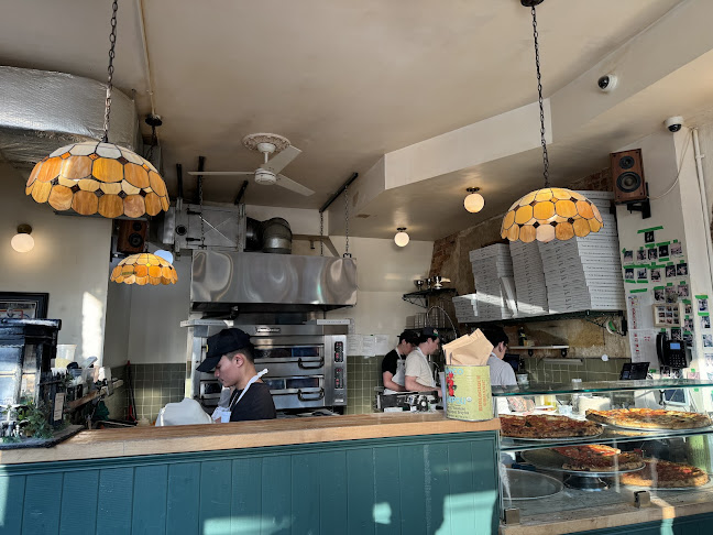 Pizzeria Badiali - Hospitality and gastronomy