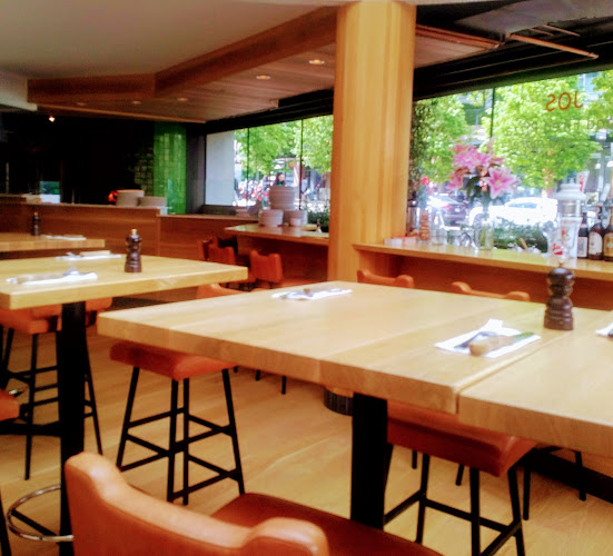 1190 W Cordova St, Vancouver, BC V6C 0E1