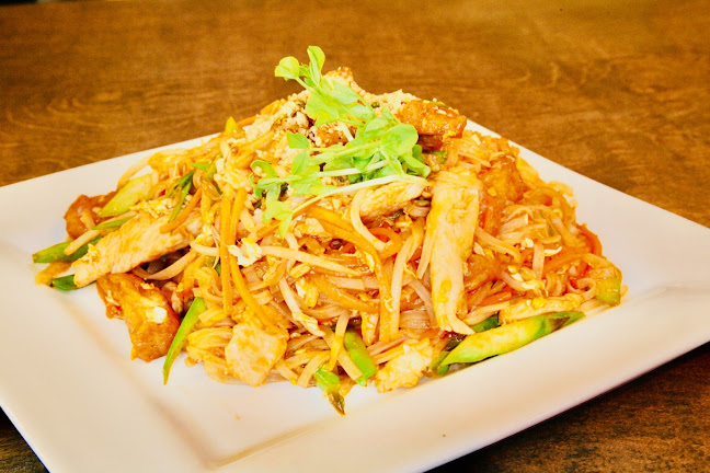 Nine North (Viet-Thai Cuisine)