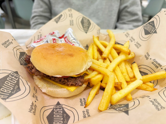 Fatburger West Edmonton Mall - Edmonton