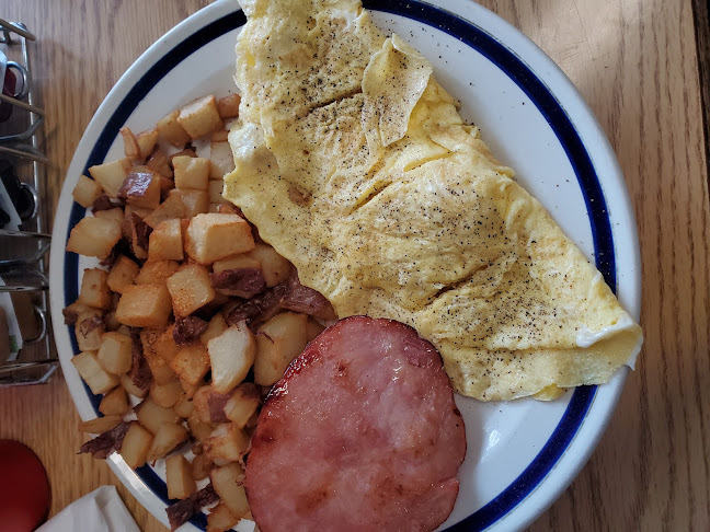 Taunte Maria's Restaurant - Hospitality and gastronomy