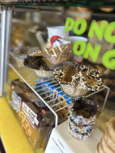 4403 Lakeshore Dr, Sylvan Lake, AB T4S 1A7