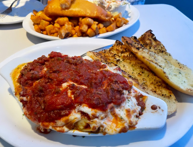 1811 Main St W, Hamilton, ON L8S 1H6