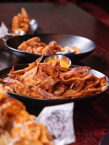 Doc Magilligan's Restaurant & Irish Pub - Niagara Falls