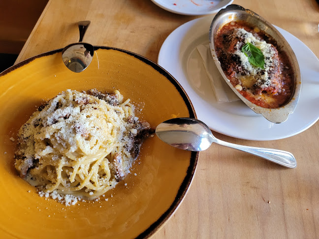 8 W Cordova St, Vancouver, BC V6B 1C9