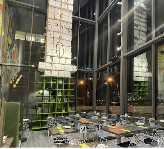 Vivo Pizza+Pasta - Hospitality and gastronomy