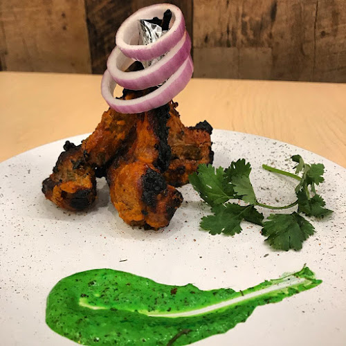 Royal Cumin BURLINGTON Indian & Hakka Bistro - Hospitality and gastronomy