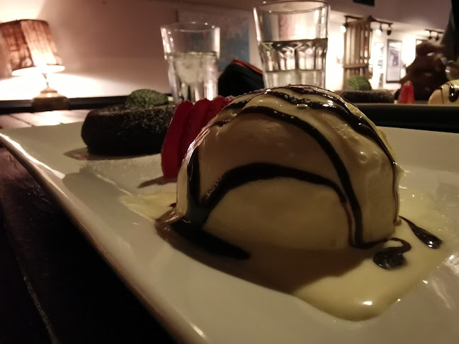 Comentarii opinii despre The Tilted Dog Pub & Kitchen