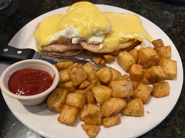 2247 Rymal Rd E, Stoney Creek, ON L8J 2V8