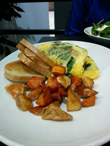 7355 Bayview Ave Unit 2, Thornhill, ON L3T 5Z2