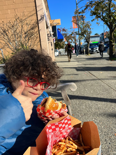 Comentarii opinii despre Wakwak Burger