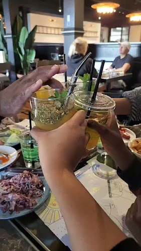 9823 Macleod Trl SW, Calgary, AB T2J 0P6