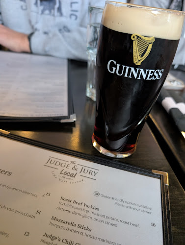 Comentarii opinii despre The Judge & Jury