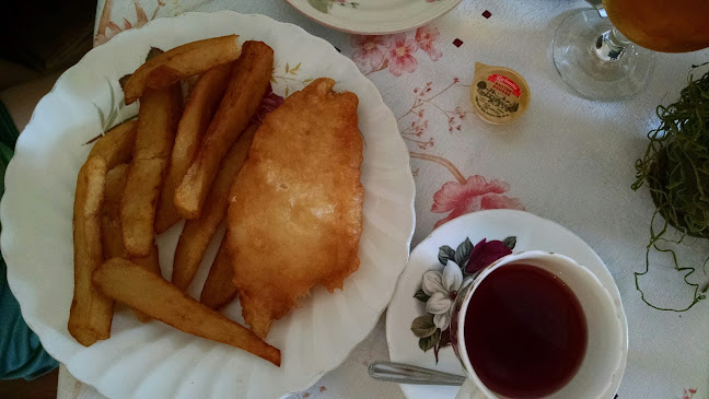 Queen Charlotte Tea Room - Hospitality and gastronomy