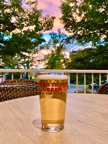 Kettle Valley Public On Main Bar & Grill - Hospitality and gastronomy