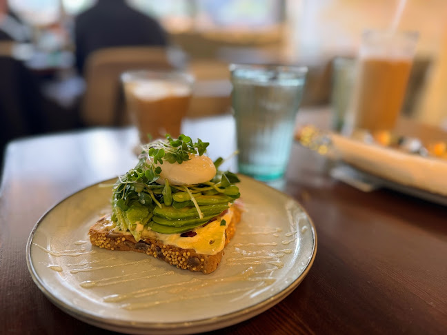 43 E 5th Ave, Vancouver, BC V5T 1G7