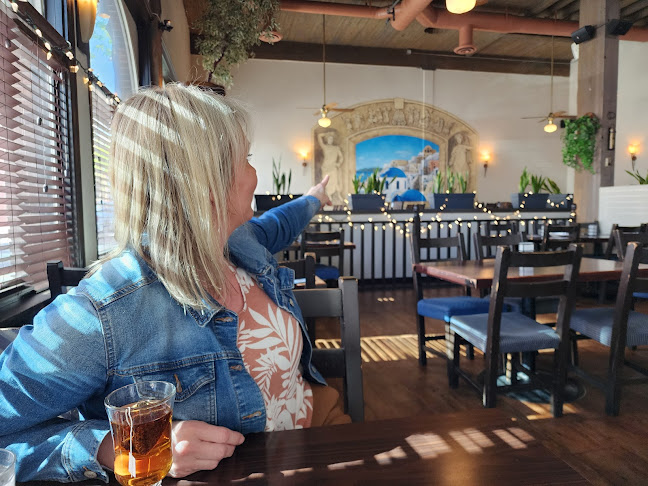 1630 Ellis St, Kelowna, BC V1Y 8L1