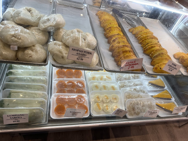 Rolymie Bakery - Edmonton