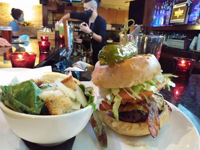 Opinii despre The Cove Neighbourhood Pub în Vancouver - Hospitality and gastronomy