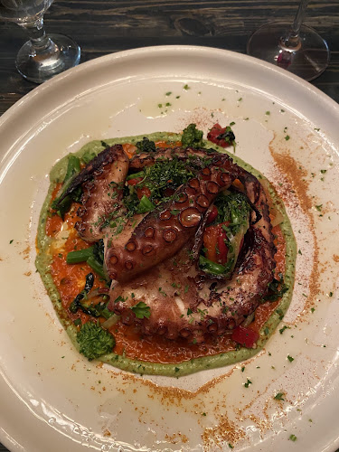 Opinii despre Sabor Restaurant în Edmonton - Hospitality and gastronomy