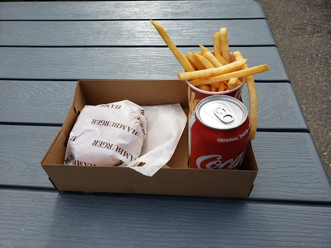 Sandy's Old Fashion Hamburger Stand