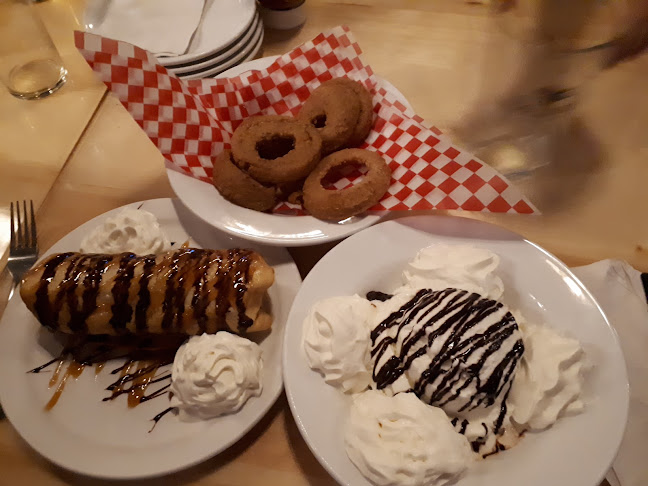 Comentarii opinii despre Fox & Hound Neighbourhood Pub