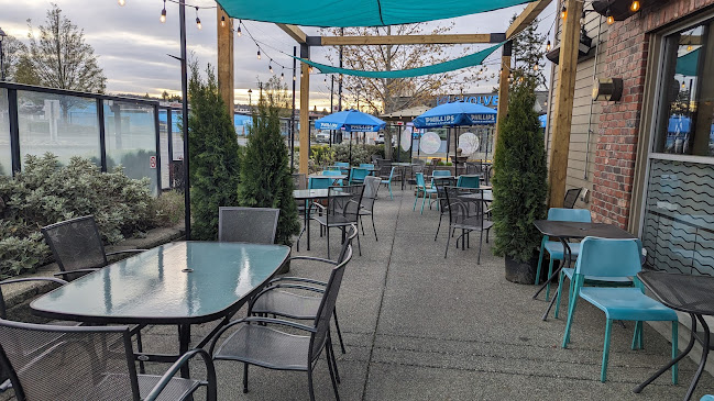 SoCal Restaurant & Lounge