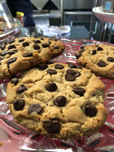 474 Pall Mall St, London, ON N5Y 2Z3