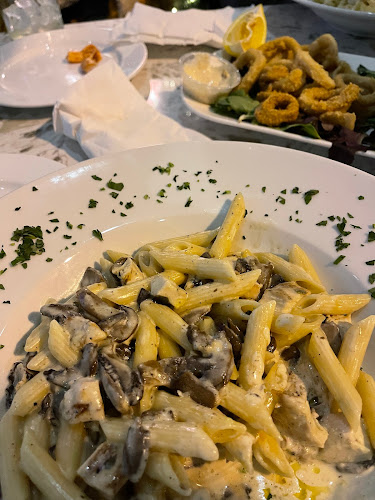 Comentarii opinii despre Cafe Diplomatico Restaurant & Pizzeria