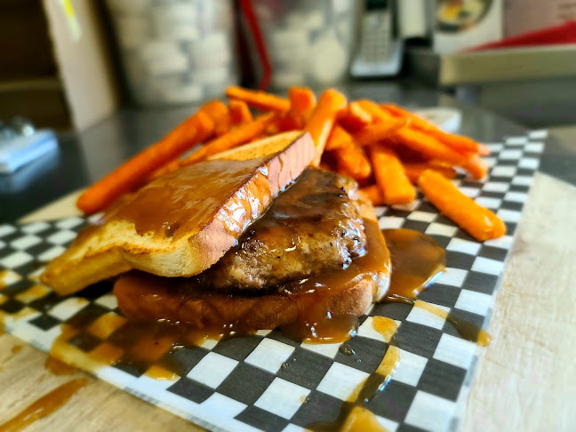 Opinii despre The Pub House Restaurant în Pembroke - Hospitality and gastronomy