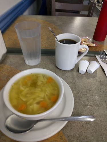 Comentarii opinii despre B & B Snack Bar