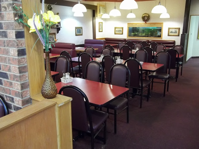 Chicken Delight | Brandon - Hospitality and gastronomy