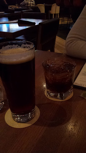 Moxies Toronto Downtown Restaurant - Toronto