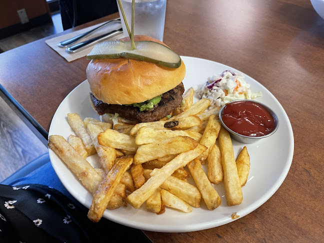 White Spot Ackroyd - Hospitality and gastronomy