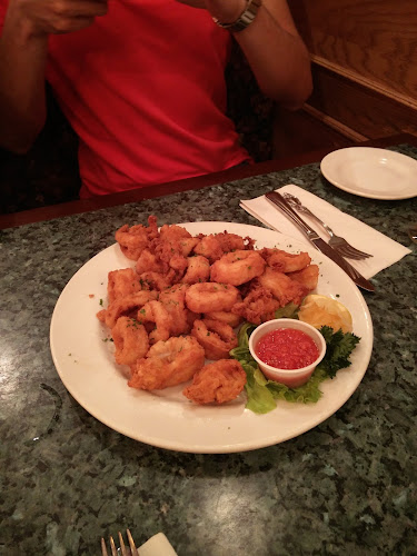 Peter's on Eglinton Restaurant - Hospitality and gastronomy