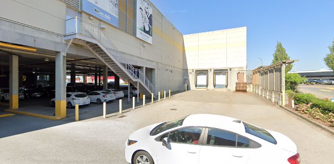 Opinii despre Sevenoaks Liquor Store în Abbotsford - Hospitality and gastronomy