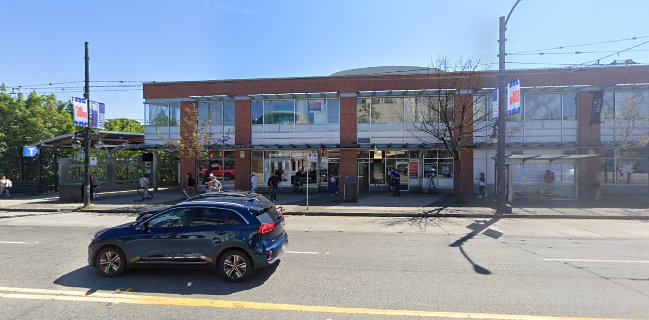 Opinii despre Megabite Pizza Commercial Drive în Vancouver - Hospitality and gastronomy