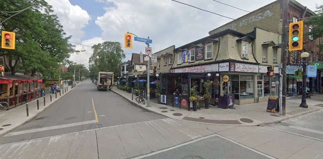 Opinii despre Cafe Diplomatico Restaurant & Pizzeria în Toronto - Hospitality and gastronomy